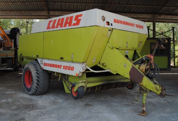 RotopressaGigante_usato_sicilia_Claas_CCMsrl1