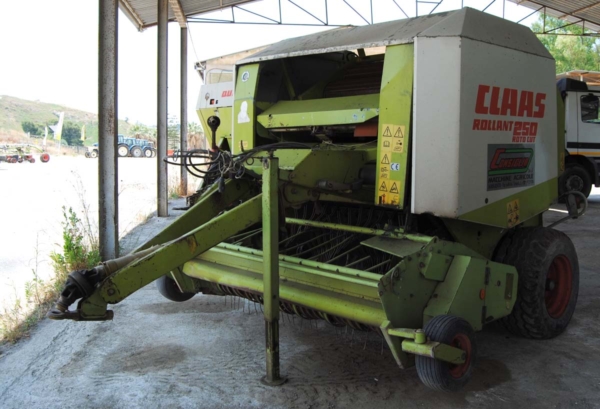 Rotopressa_usato_sicilia_Claas_CCMsrl7