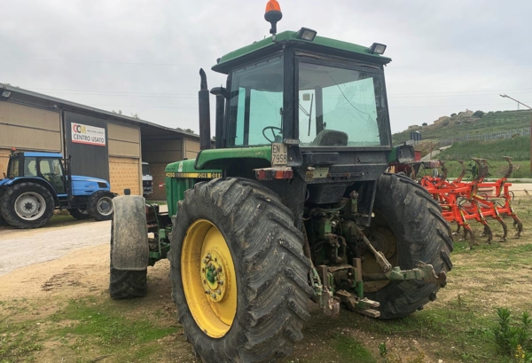 John_Deere_4050_usato_sicilia_03